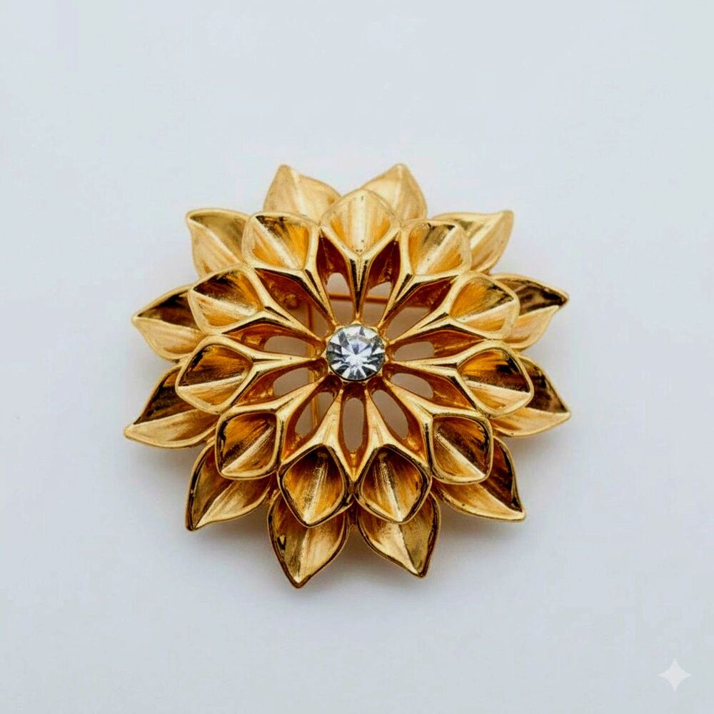 Vintage Gold Tone Calla Lily & Rhinestone Flower Brooch, Art Deco Style Brooch